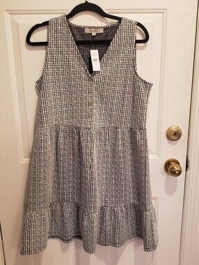 NEW WITH TAGS Loft Sleeveless V-Neck Tiered Dress in Black and White